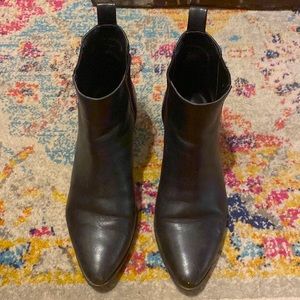Cole Haan Chelsea Boots 7